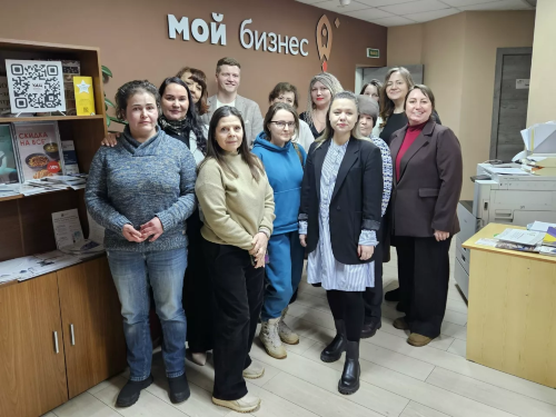 В Тихвинском районе предприниматели креативных индустрий прошли обучение