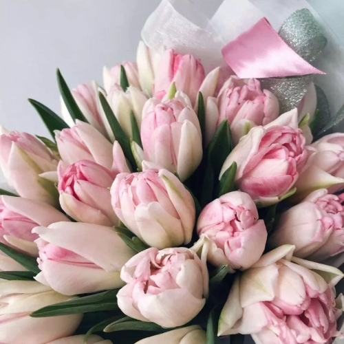 Весна, вдохновение и сила женщины